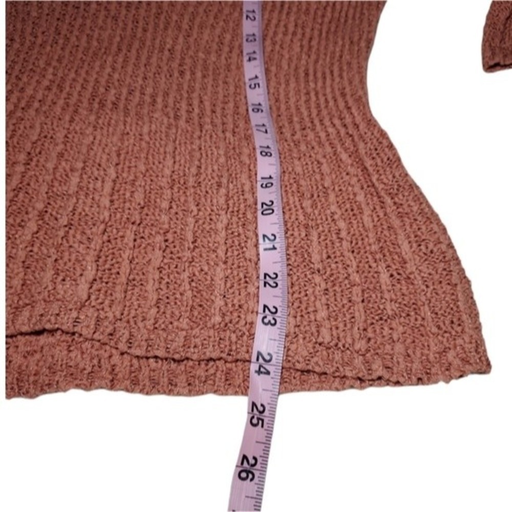 AXCESS Crochet Top - Picture 5 of 7
